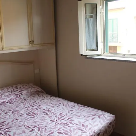Bilocale Centro Storico Διαμέρισμα Portoferraio
